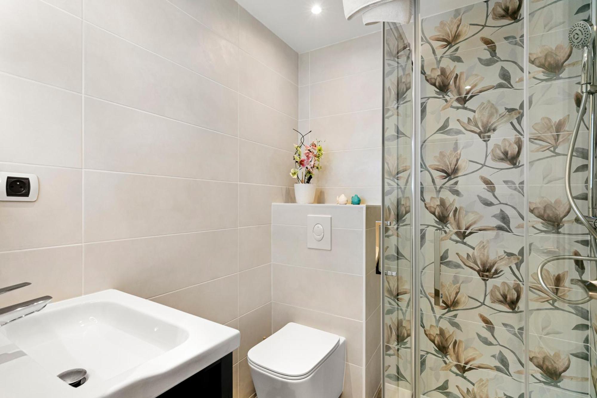 Les Oranges Five Stars Holidayhouse นีซ ภายนอก รูปภาพ